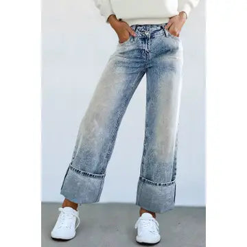 High waste cuffed light wash jeans